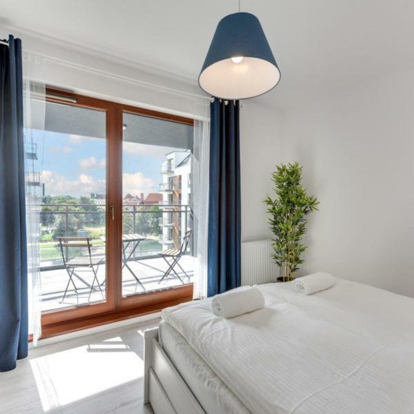 Comfort Apartment Oldtown With River View Гданьск Экстерьер фото